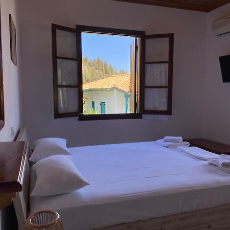 Pansion Vasso Hotel Agios Nikitas Exterior photo