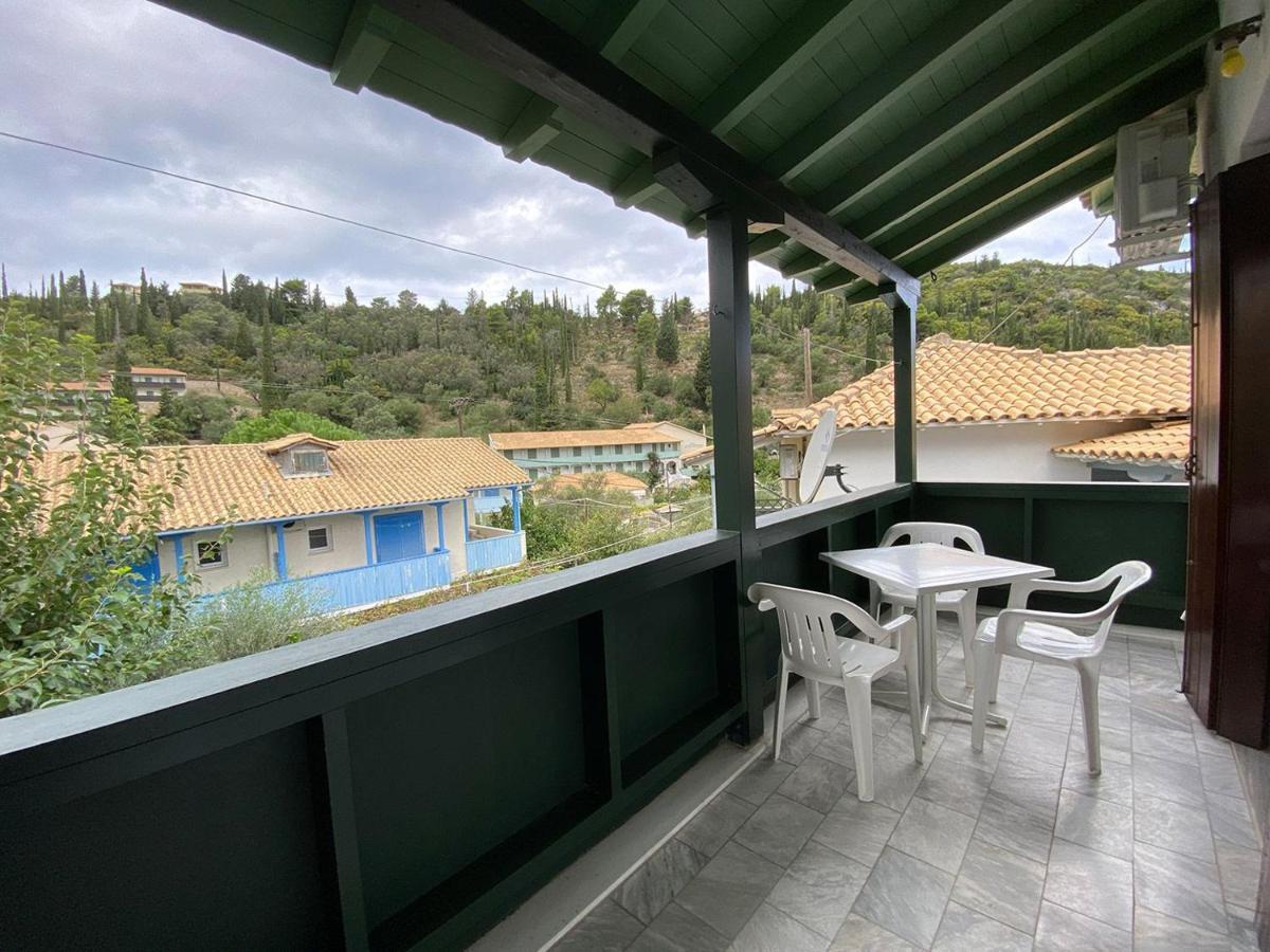 Pansion Vasso Hotel Agios Nikitas Exterior photo