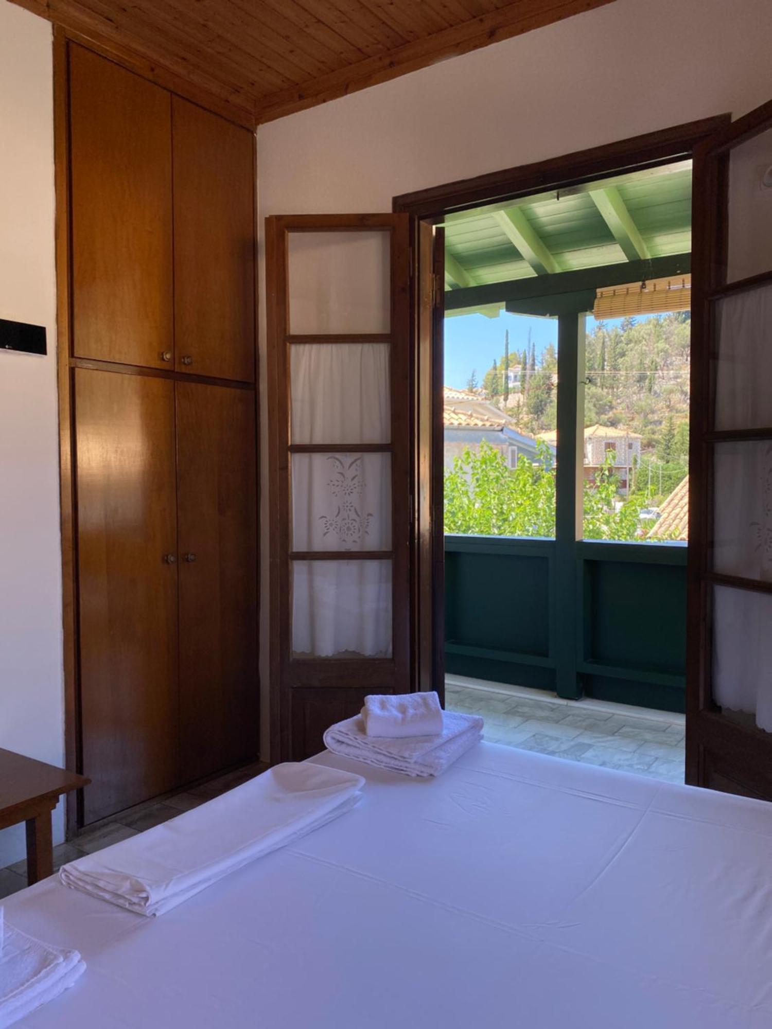 Pansion Vasso Hotel Agios Nikitas Exterior photo