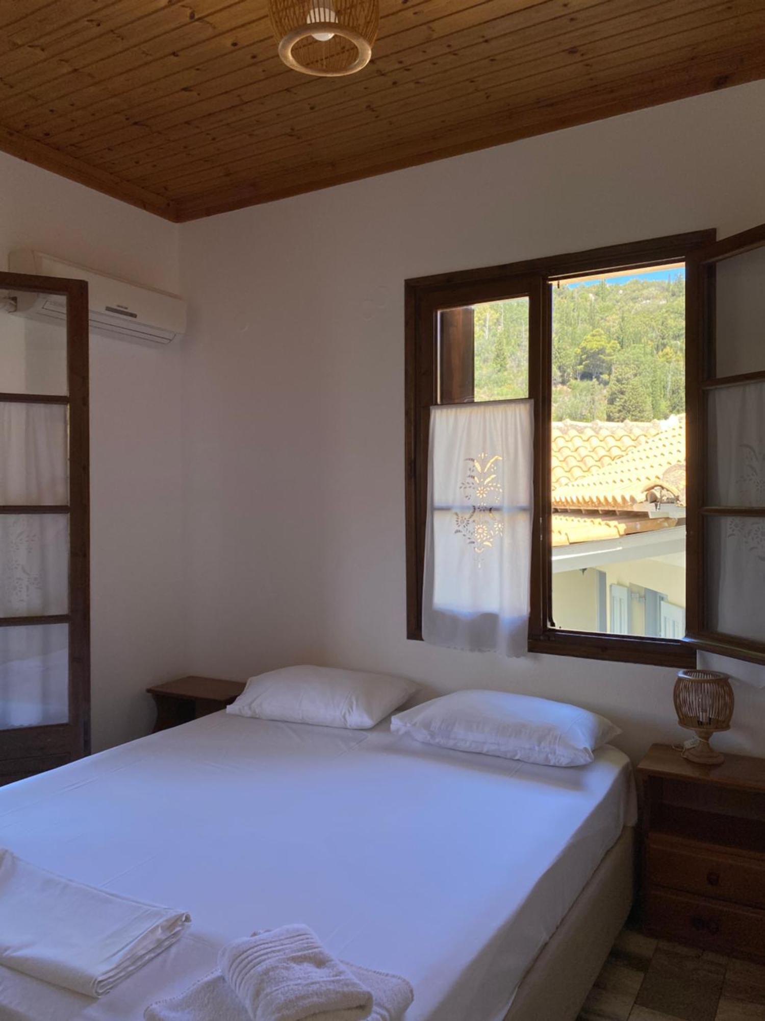 Pansion Vasso Hotel Agios Nikitas Exterior photo